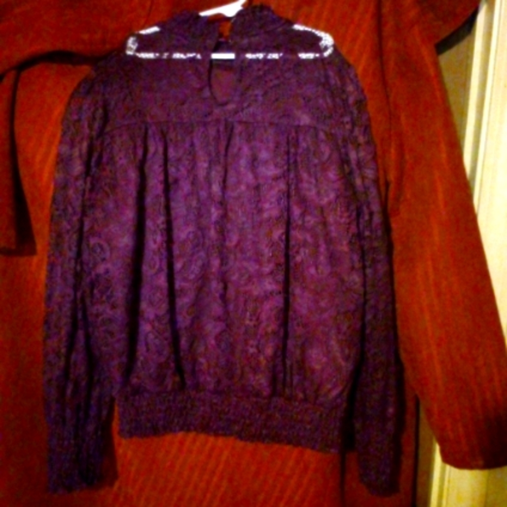 Medium Purple Cable and Gauge